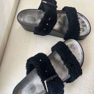 Evin Shearling Ergonomic Platform Slide Black